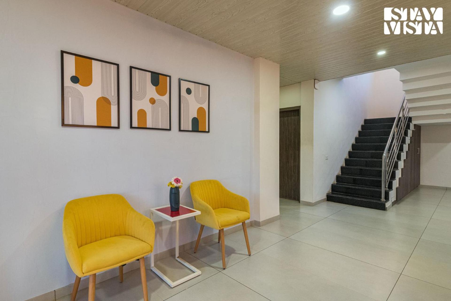 Stayvista'S Silver Grove - Serene Haven With Expansive Lawn & Terrace Nashik Dış mekan fotoğraf